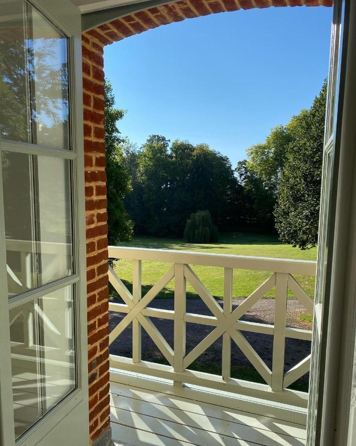 La Maison Du Cavalier, Chateau De Lavenue Pierrefitte-en-Auge Esterno foto