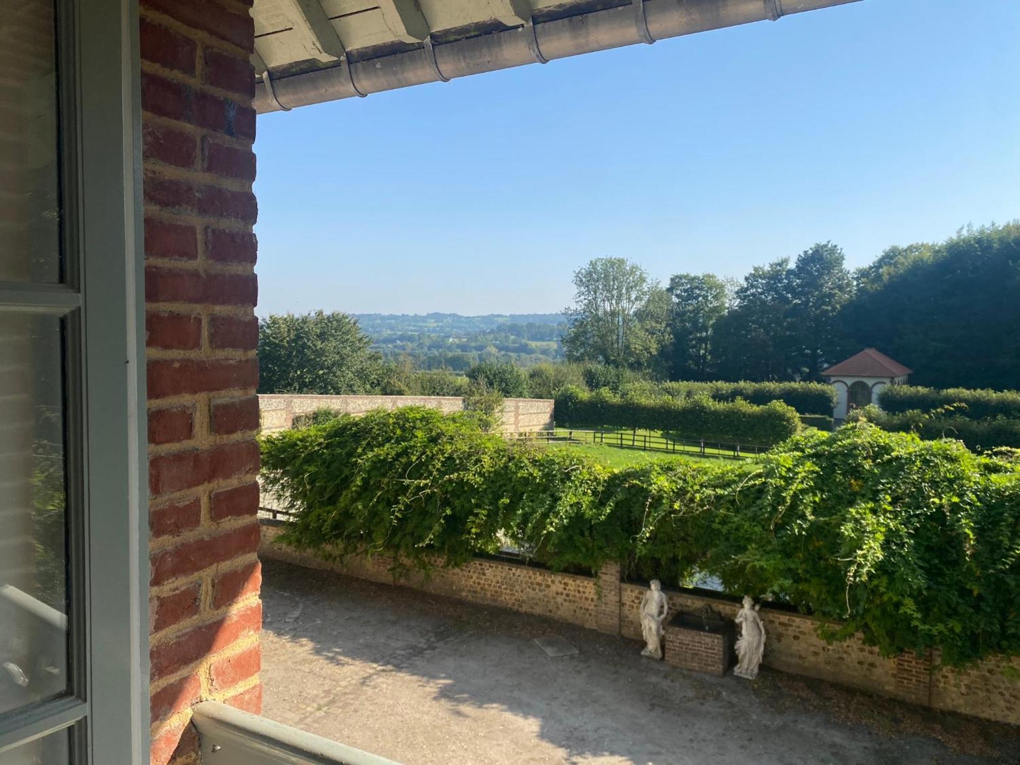 La Maison Du Cavalier, Chateau De Lavenue Pierrefitte-en-Auge Esterno foto